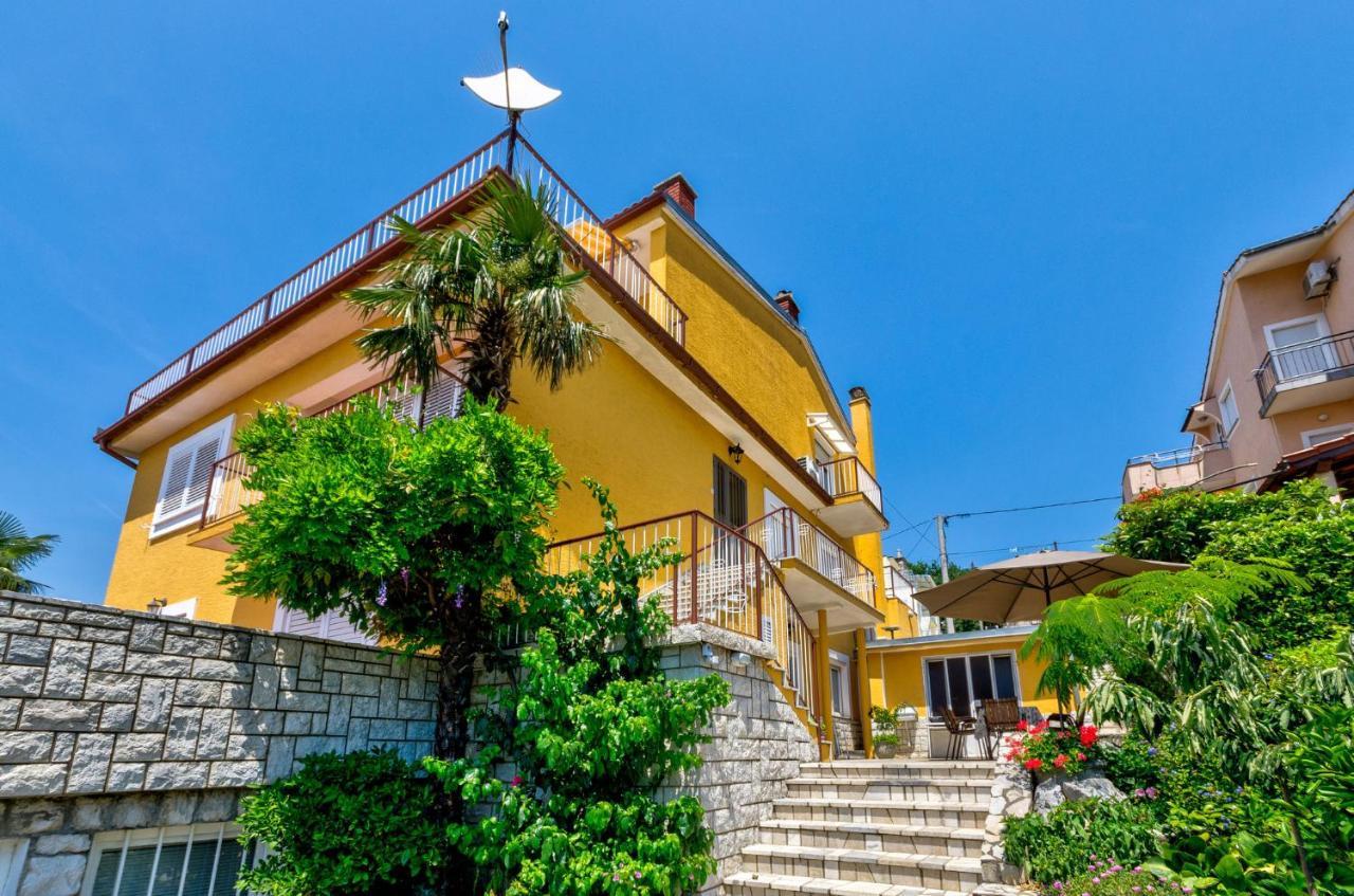 Appartamento Blazi Crikvenica Esterno foto